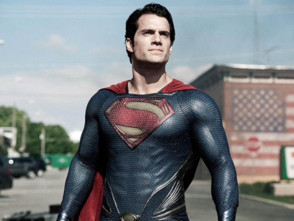 Henry Cavill in Discussion to Play Superman Again