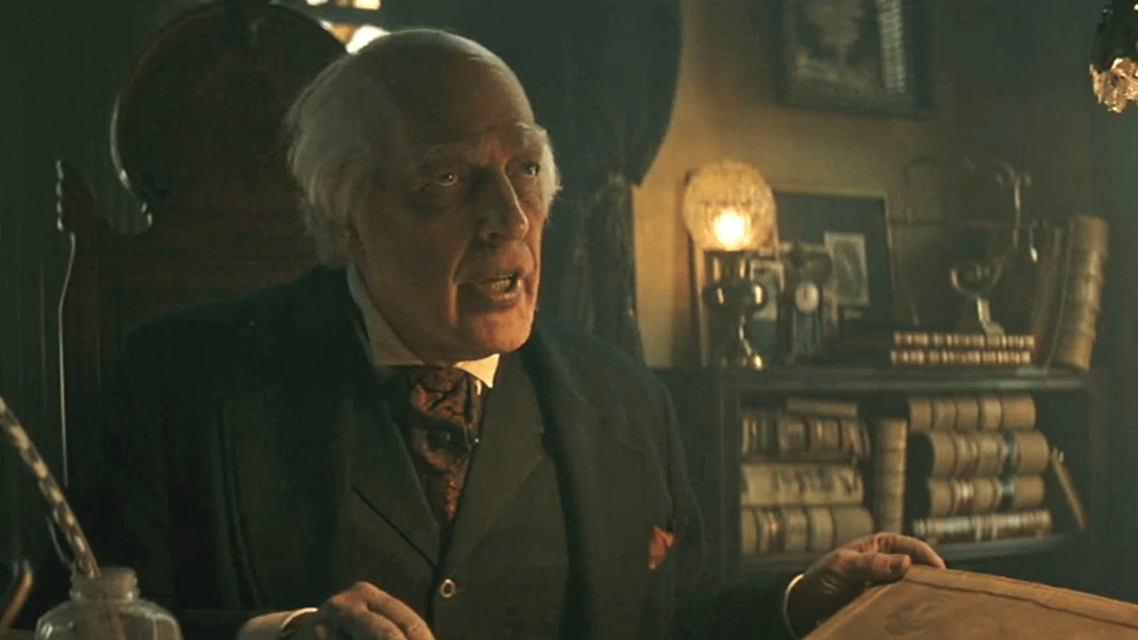 Trailer The Mortuary Collection Geeky KOOL