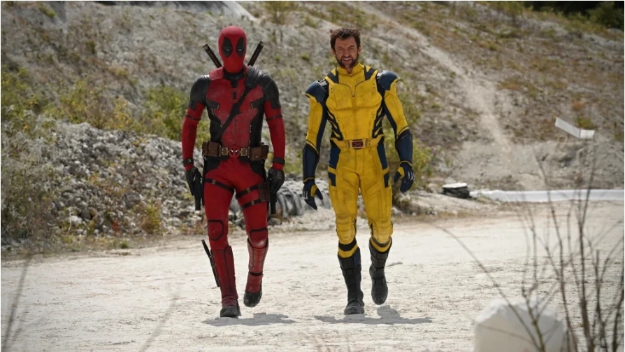 Deadpool 3 Image w/ Wolverine in Yellow Tights