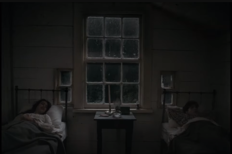 Trailer: Queen of Bones