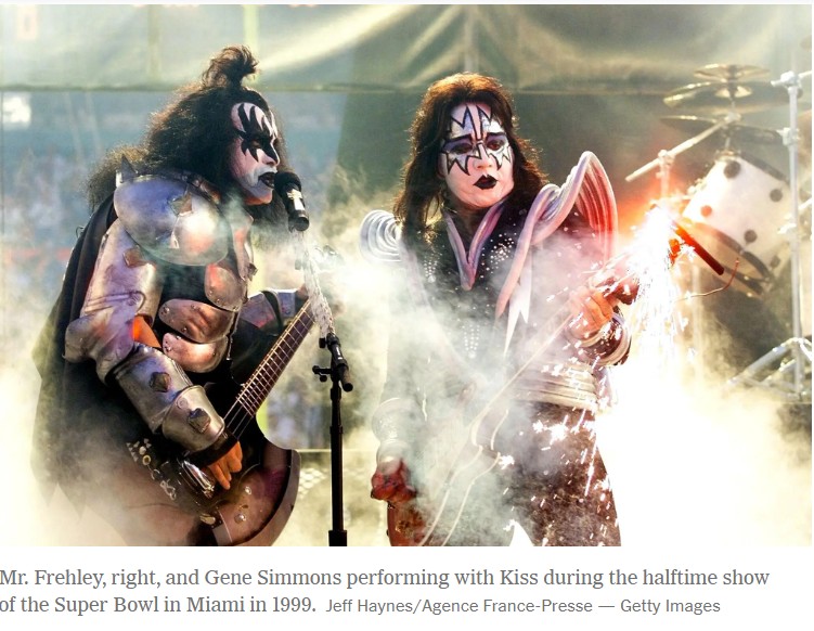 Rock Legend Ace Frehley Dies at 74