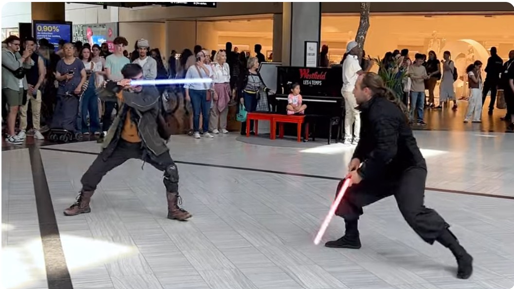A Surprise Symphony in the Mall: Star Wars Style