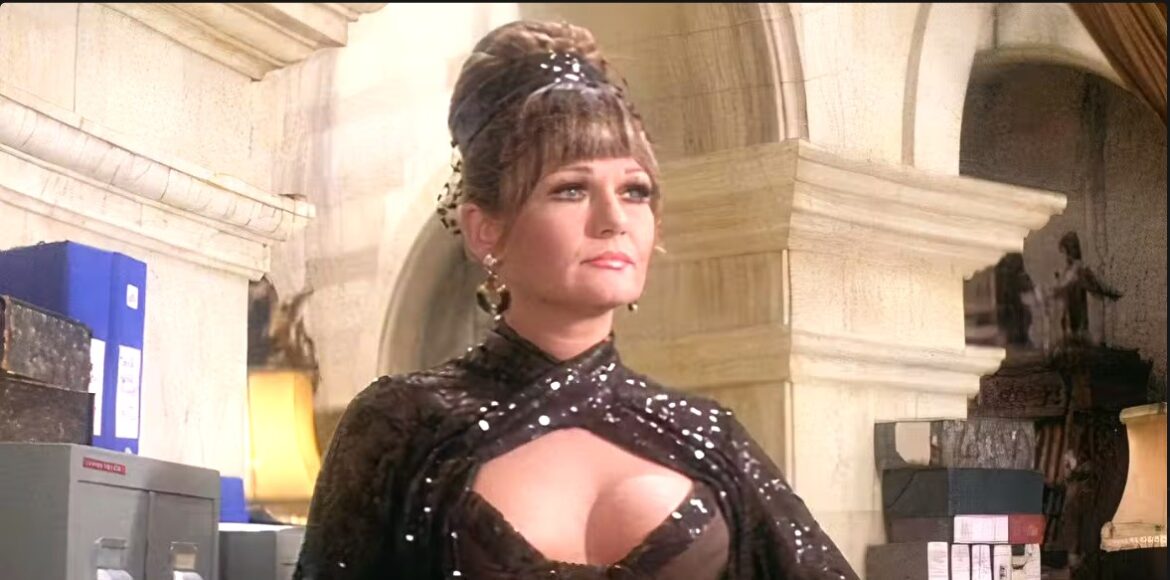 Valerie Perrine, Oscar‑Nominated Actress and Superman Icon, Dies at 82