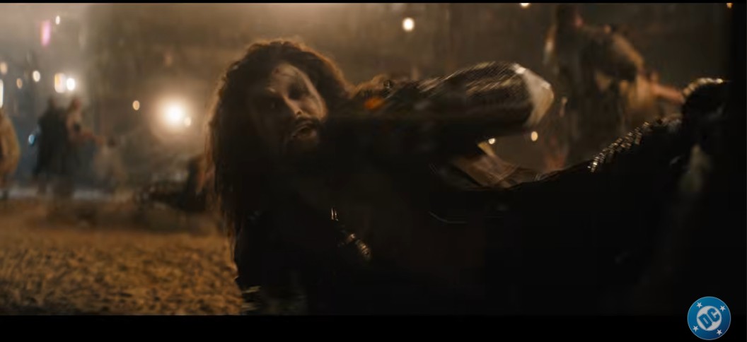 Supergirl Trailer Unleashes Jason Momoa’s Lobo